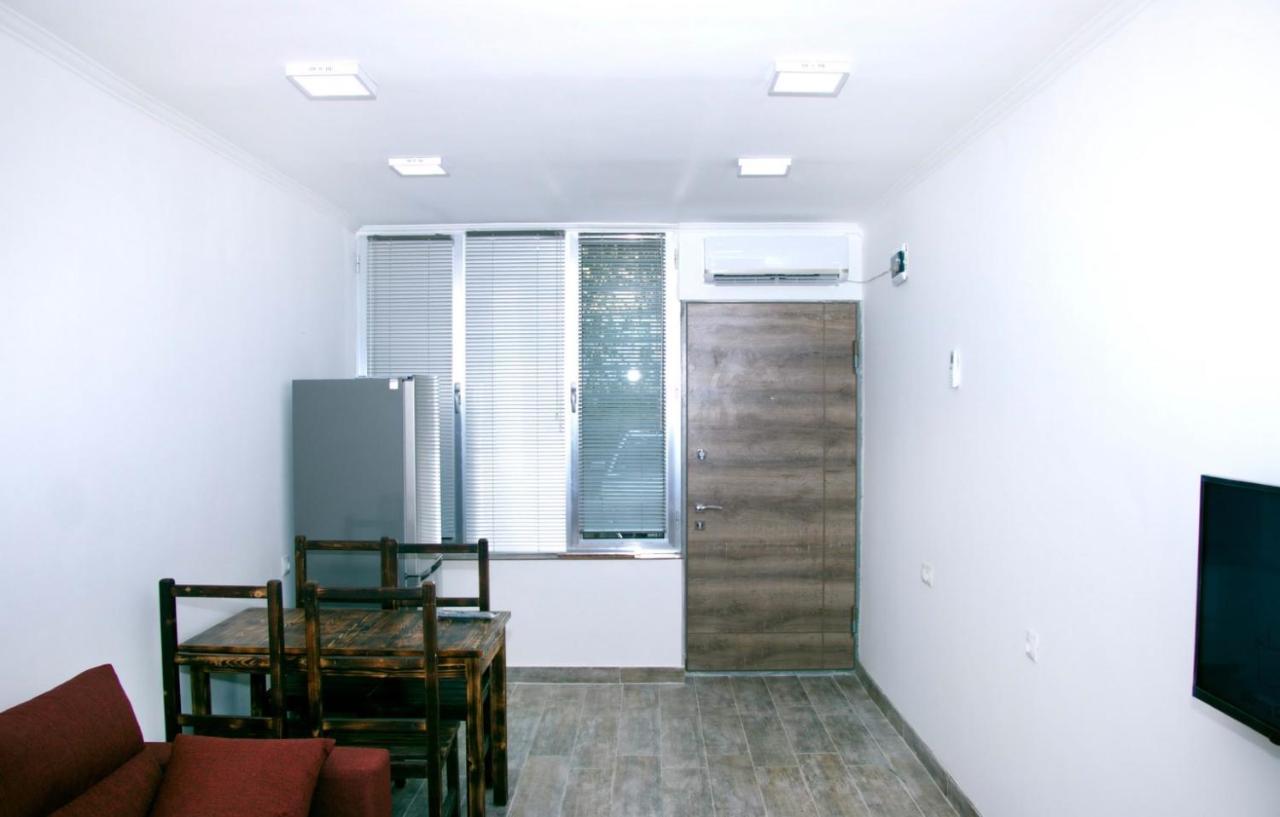 Apartment On Saryan 24 Jereván Kültér fotó